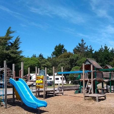 South Brighton Holiday Park Крайстчерч Екстер'єр фото